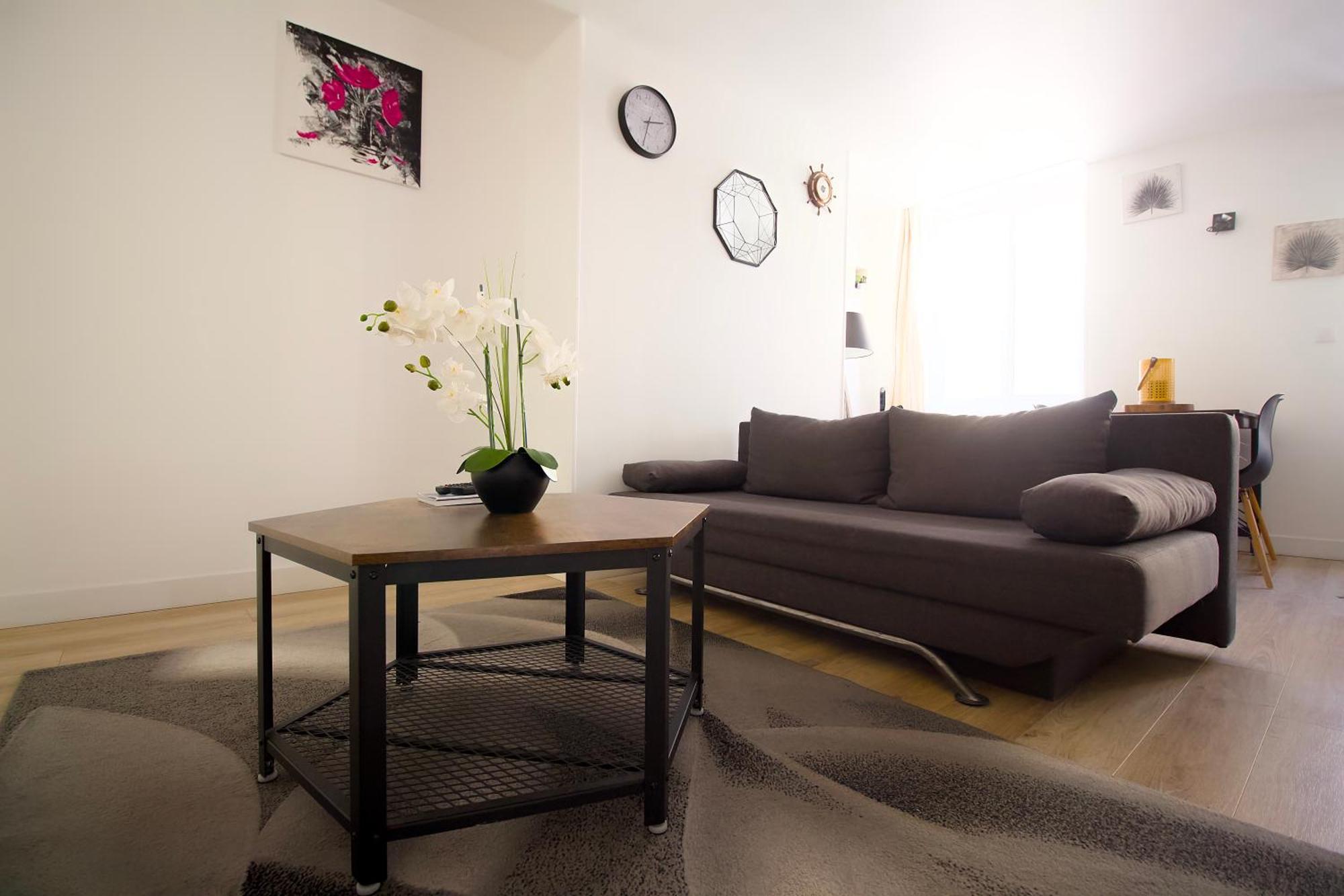 Triplex Lumineux A Cherbourg, Hyper Centre, 2 Pas Du Port & Vie Nocturne, Intendance Luxury Host Eksteriør bilde