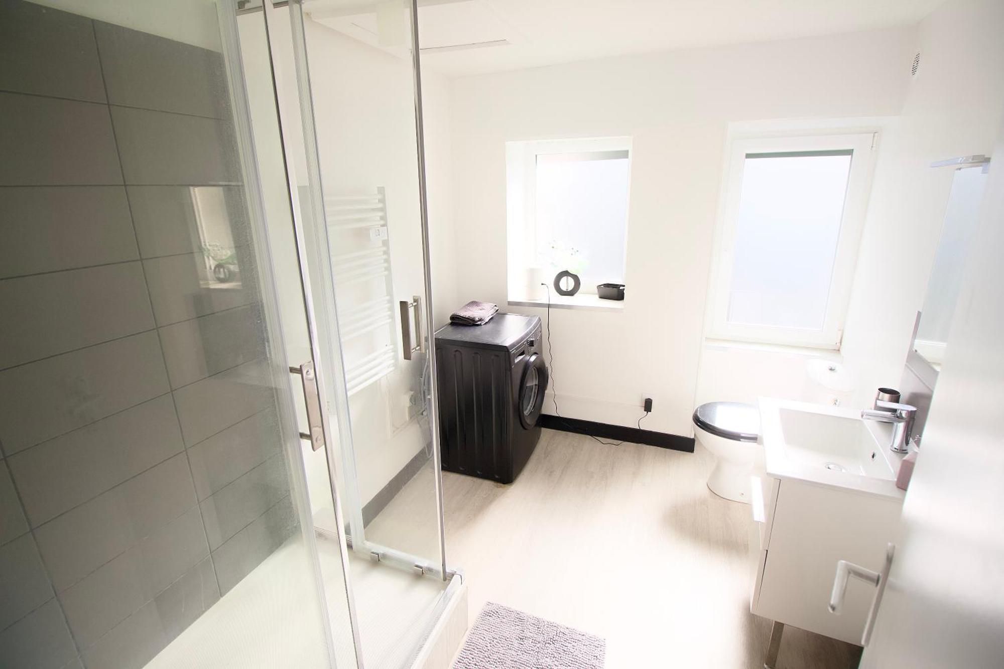 Triplex Lumineux A Cherbourg, Hyper Centre, 2 Pas Du Port & Vie Nocturne, Intendance Luxury Host Eksteriør bilde